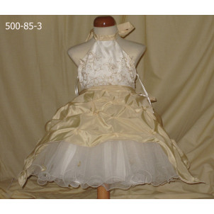 Ολοκληρωμένο πακέτο βάπτισηs με αυτό το φόρεμα (Poupon 49)