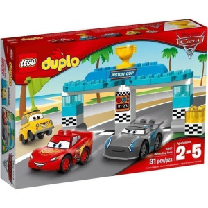 LEGO Piston Cup Race (10857)